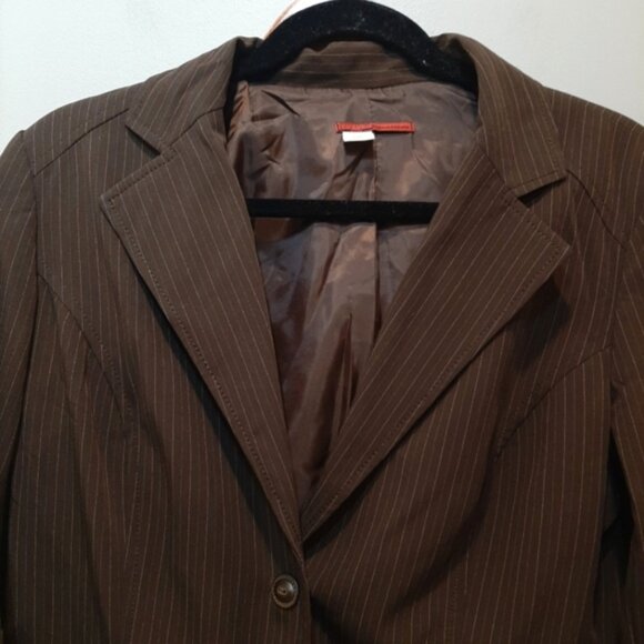 TAPEMEASURE Pinstripe 2pc Pant Suit Blazer Jacket Womens Size 10 Brown Business - Picture 3 of 15